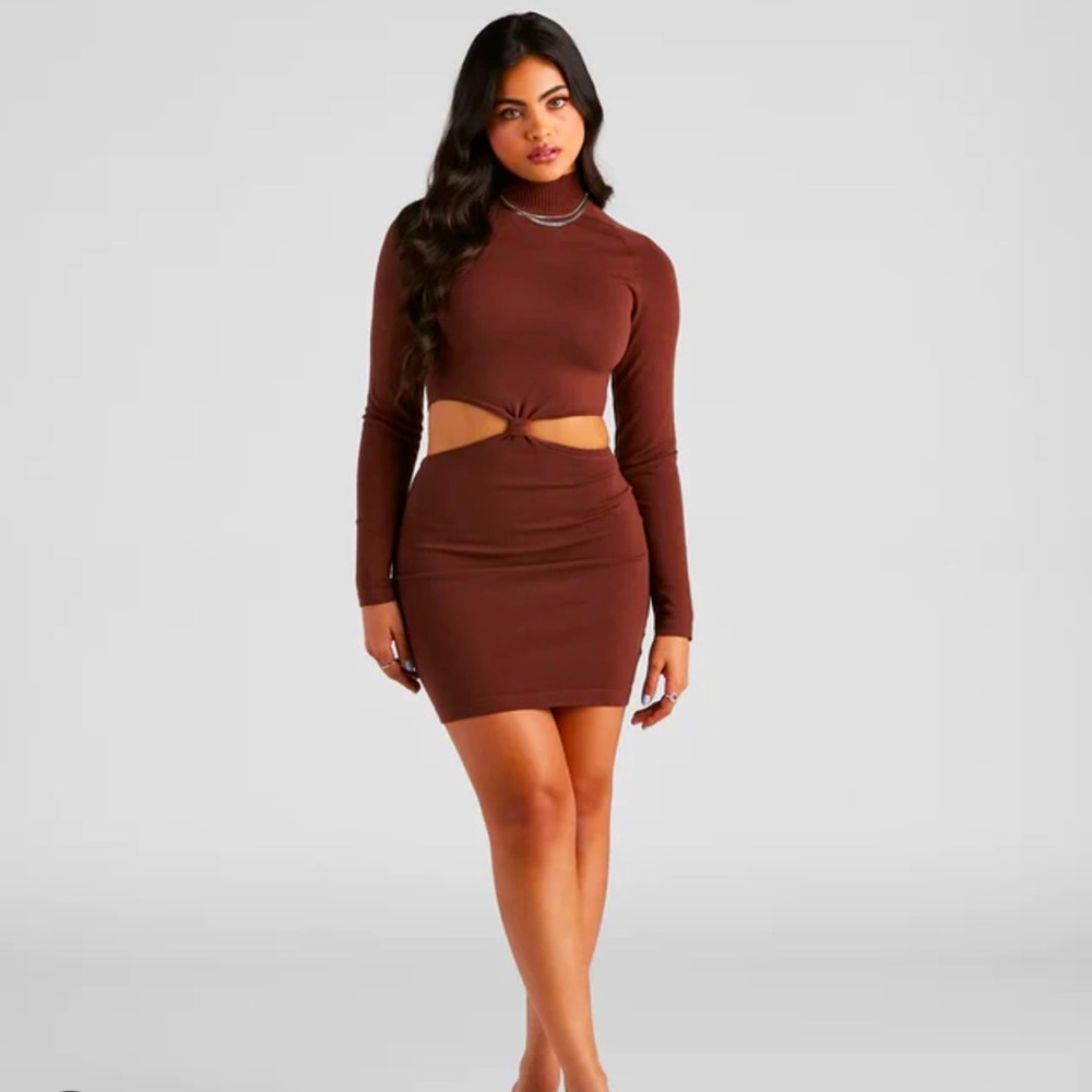 Windsor Elevated Cutout Mini Sweater Dress M